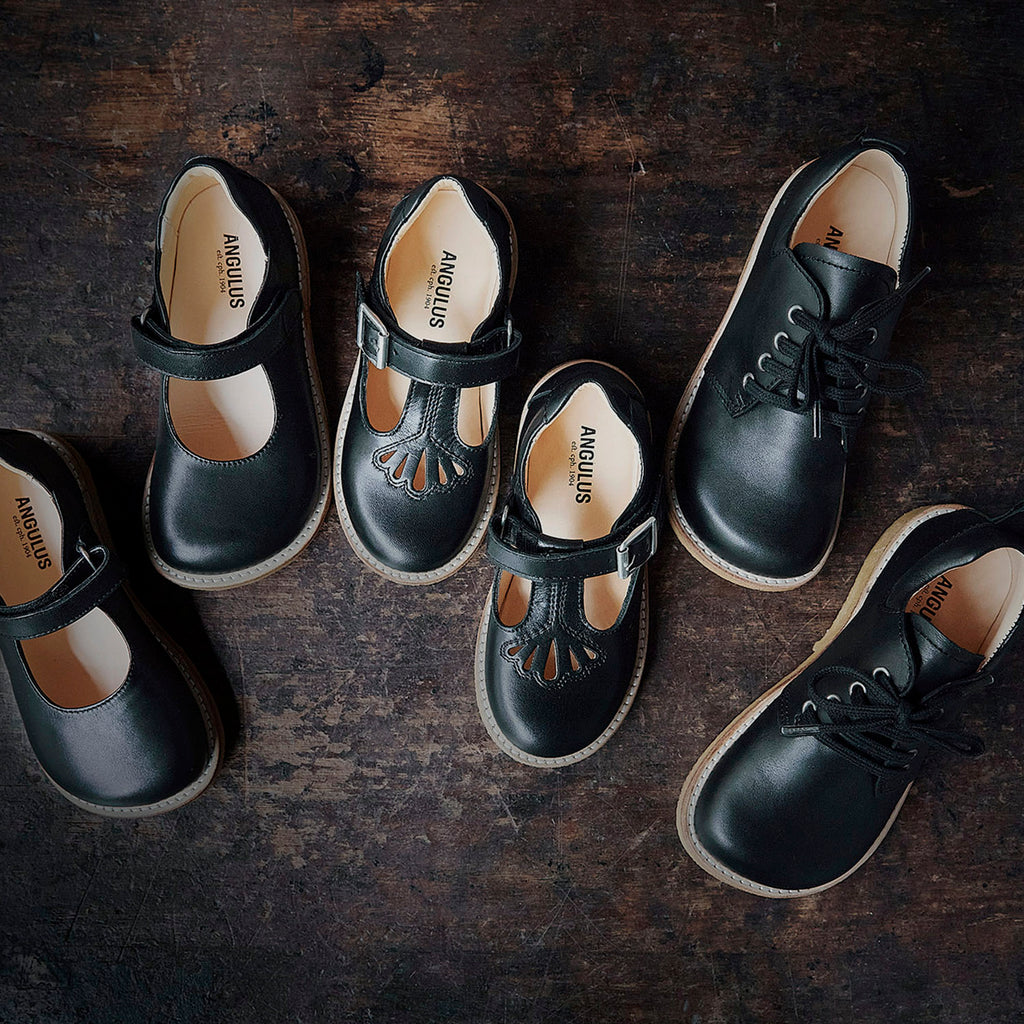 Kids T-Bar Shoes - Black – Mamaowl