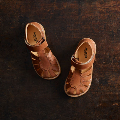 Kids Leather Petal Scallop Sandals - Tan