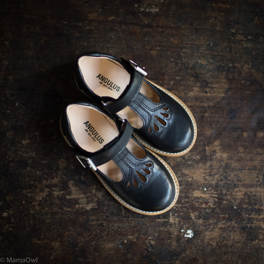 Kids T-Bar Shoes - Black – Mamaowl