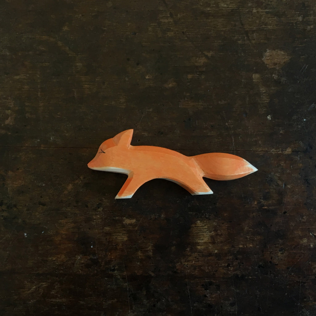 Ostheimer Fox Running Small