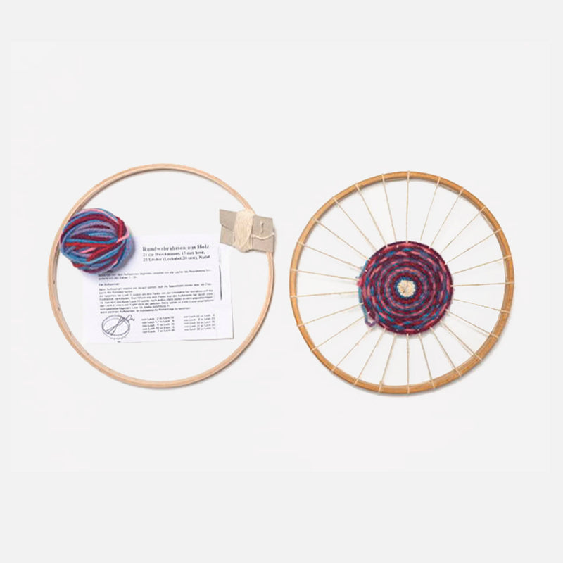 Round Weaving Frame With Wool