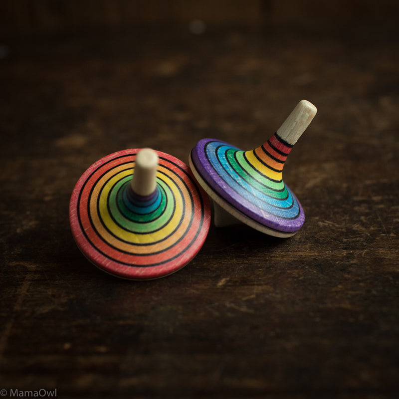 Wooden Rallye Rainbow Spinning Top