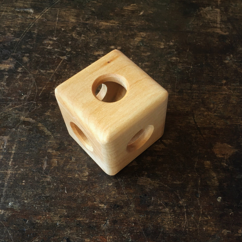 Wooden Cube Rattle - Natural