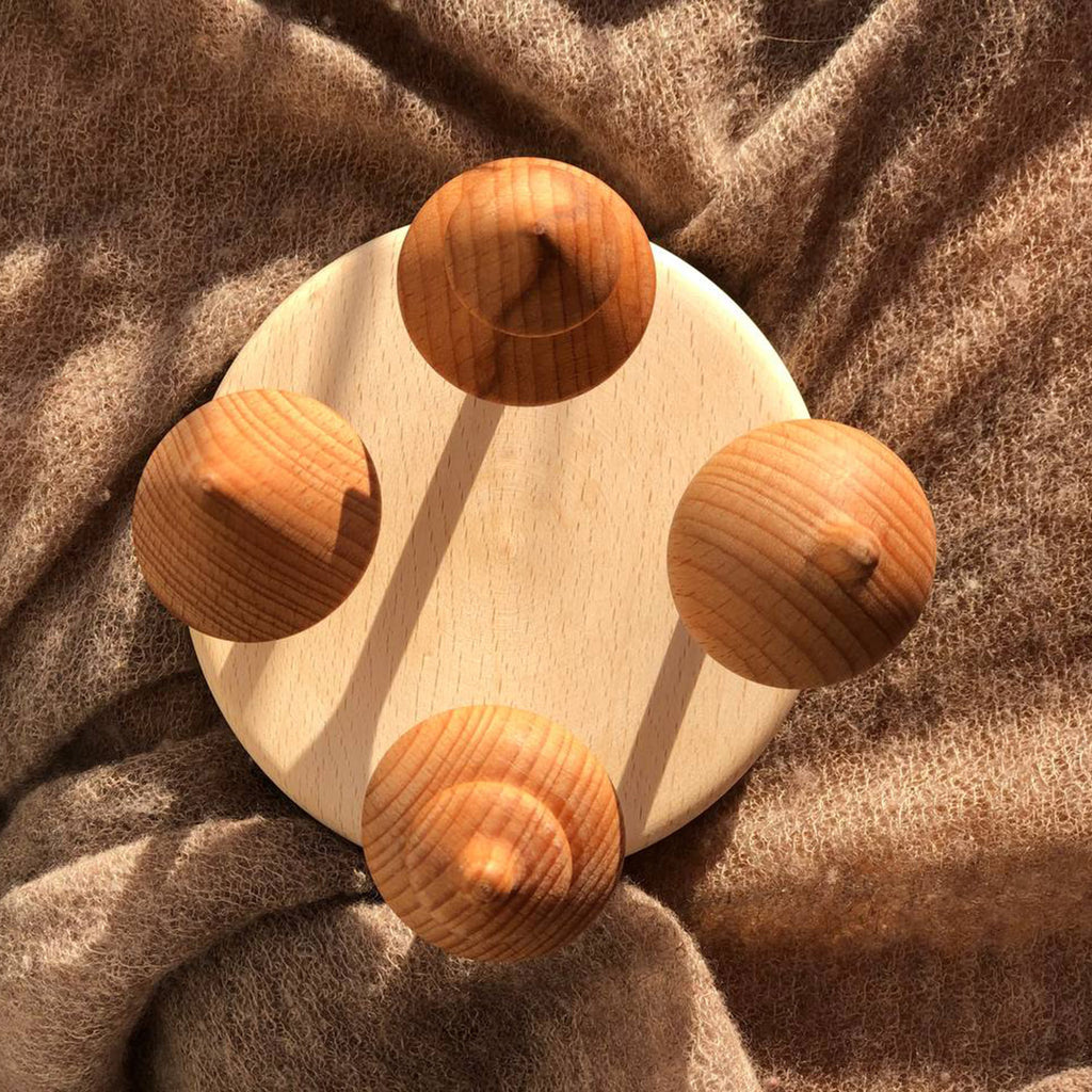 Spinning Top in Wood and String in Natural Cotton - Trisca