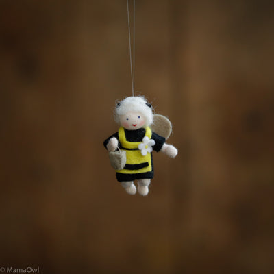 Handmade Small Wool Hanging Bee