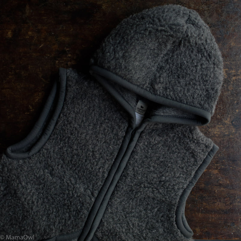 Women's Wool Teddy Fleece Hooded Everest Zip Vest - Slate