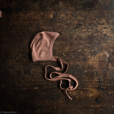 Piculet Baby Bonnet - Merino Wool & Silk - Cedarwood